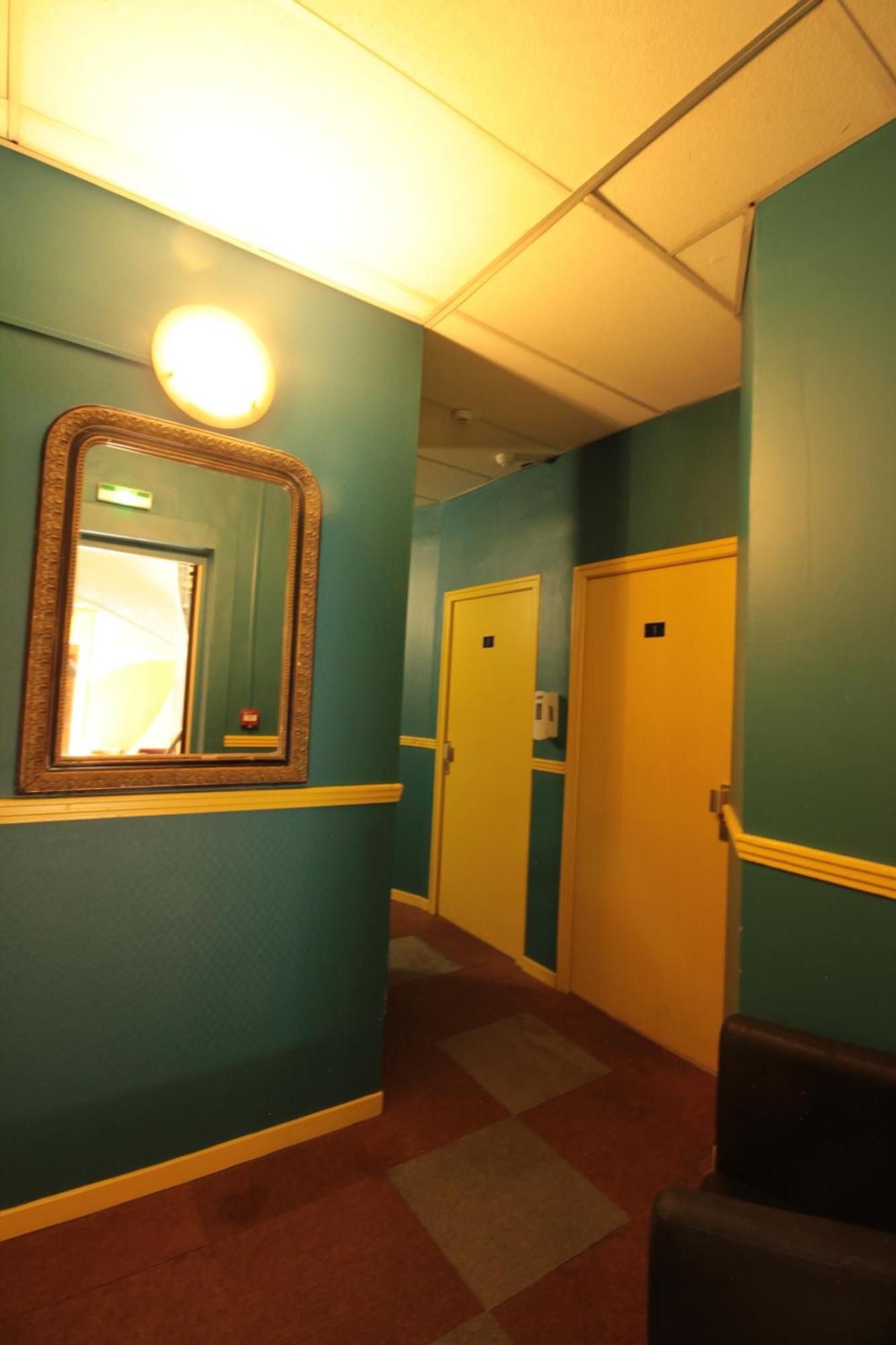Des Arts Hotel