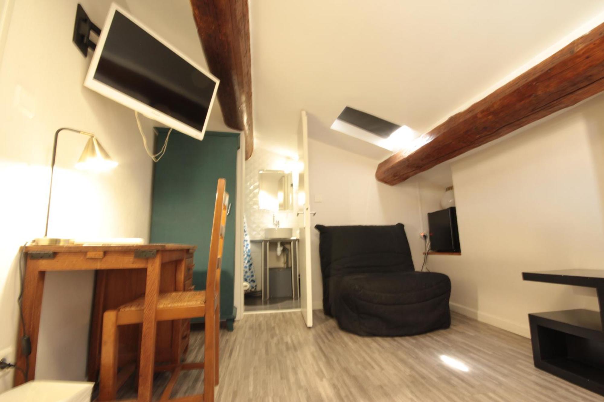 Des Arts Hotel